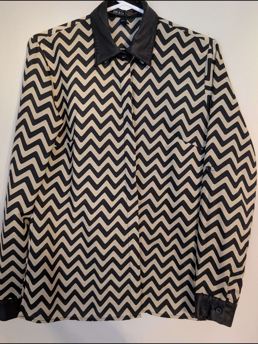 Black & Cream Chevron Button-Up Blouse